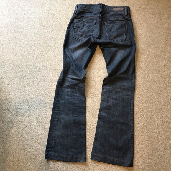 Elie Tahari Adena Tailored Flare Jeans - Picture 3 of 9